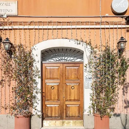 White Flat Termini