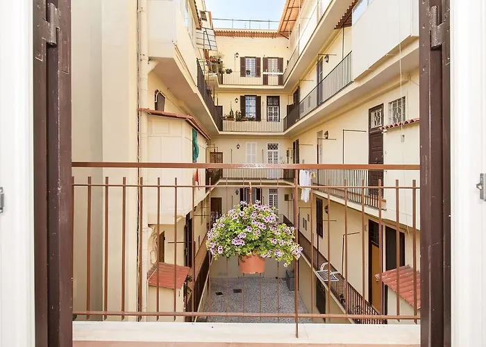 White Flat Termini *