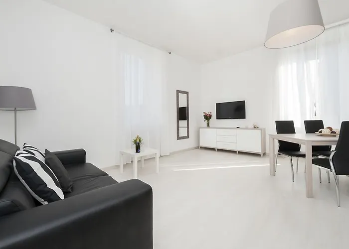 White Flat Termini *