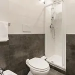白色特米尼公寓 公寓