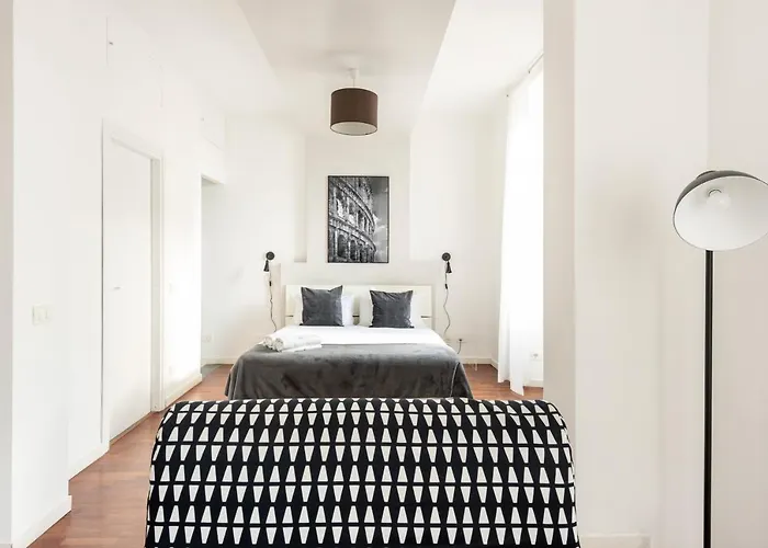 White Flat Termini Apartament *