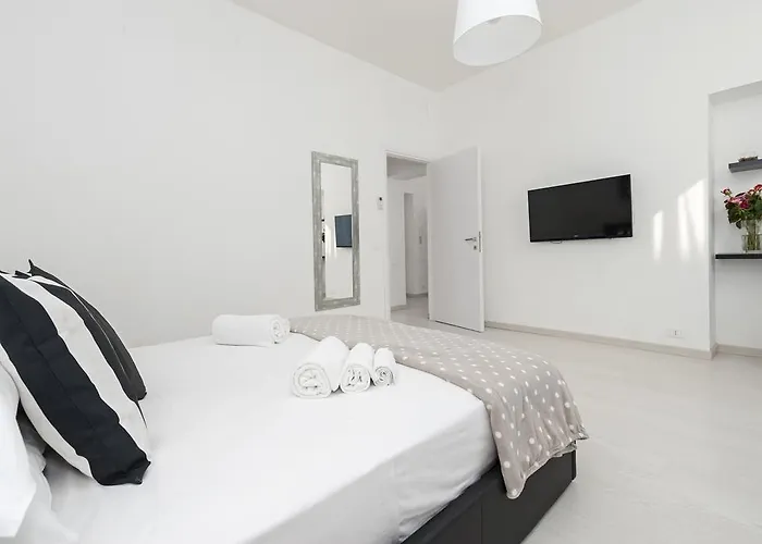 White Flat Termini Rzym