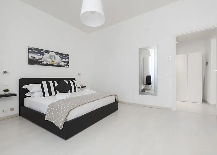 White Flat Termini Apartament *