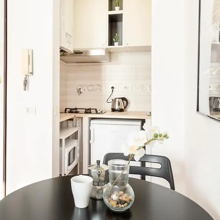 White Flat Termini شقة روما