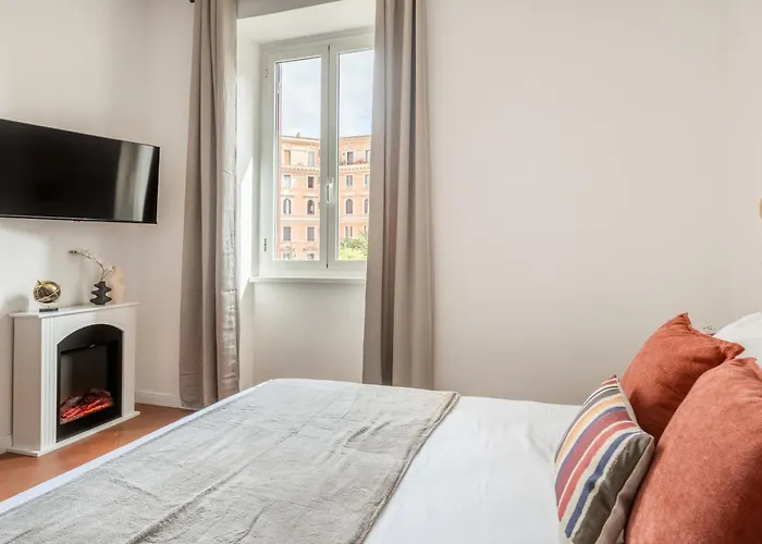 White Flat Termini Apartment *