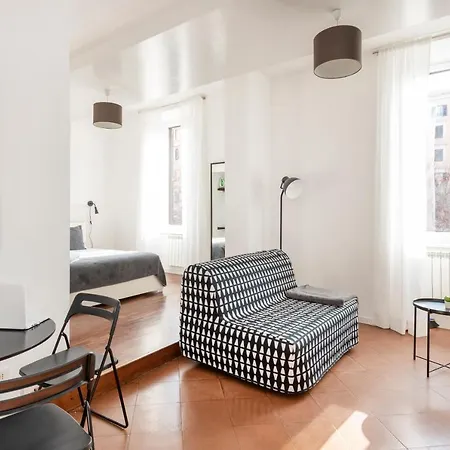 White Flat Termini Lejlighed *