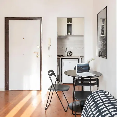 White Flat Termini Apartament Rzym