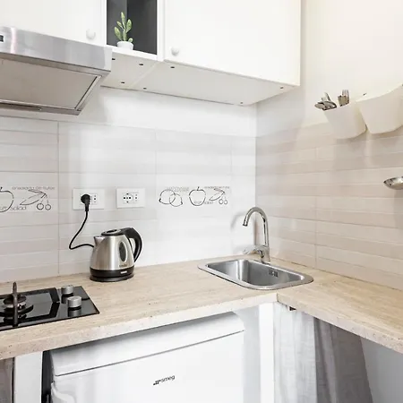 White Flat Termini Apartament *
