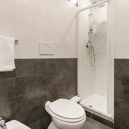 White Flat Termini דירה