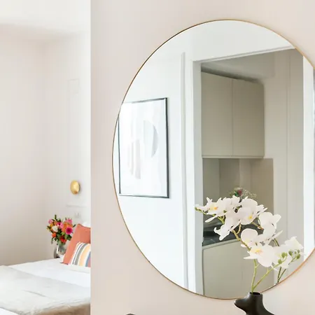 White Flat Termini Lejlighed *