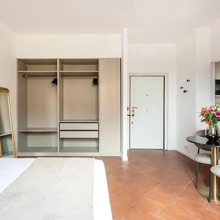 Apartament White Flat Termini *