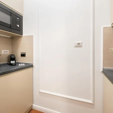 White Flat Termini Apartament Rzym
