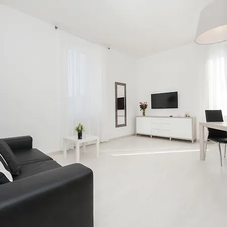 White Flat Termini *