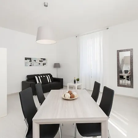 White Flat Termini Lejlighed Rom